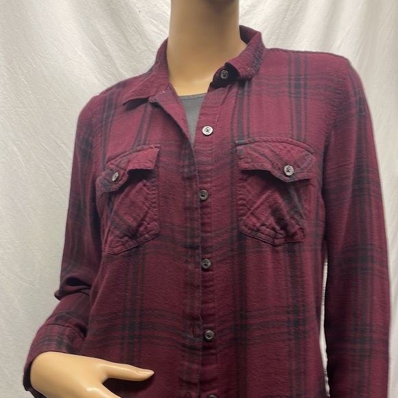 Jessica Simpson Burgundy & Black Plaid Button Down Shirt - Picture 5 of 5